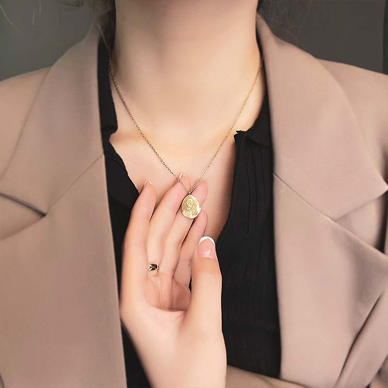 ステンレス鋼のネックレス女性ローズフラワータトゥーチョーカー - Birth Flower Necklace のレビューと価格